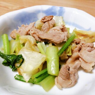 豚肉とキャベツと小松菜のオイスターソース炒め